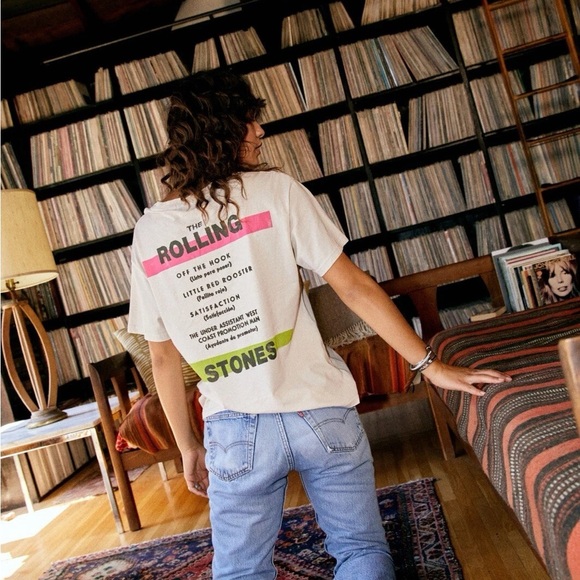 Daydreamer Rolling Stones Satisfaction Boyfriend Graphic Band Tee - XS - Picture 4 of 8